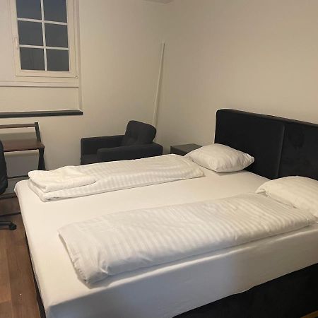 Lindas Beauty Hostel Ζυρίχη Εξωτερικό φωτογραφία