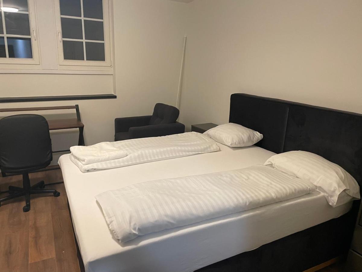 Lindas Beauty Hostel Ζυρίχη Εξωτερικό φωτογραφία